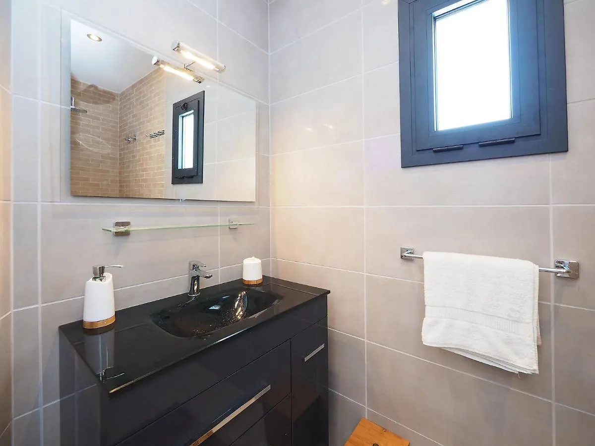 Holiday Home Norfeu 10 Empuriabrava